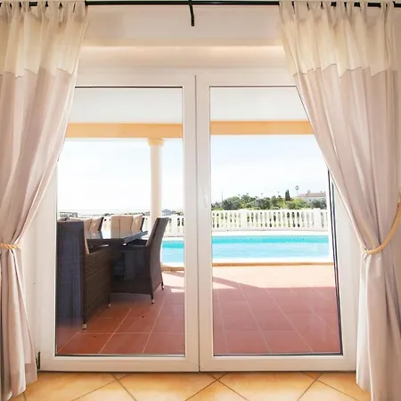 Villa D08 - Bay View In Vale Da Lama *